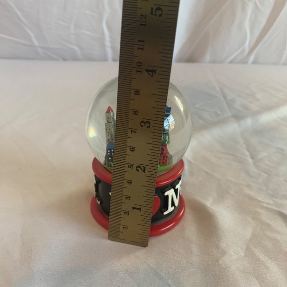 I Love New York water globe snow globe‎ - Picture 3 of 7